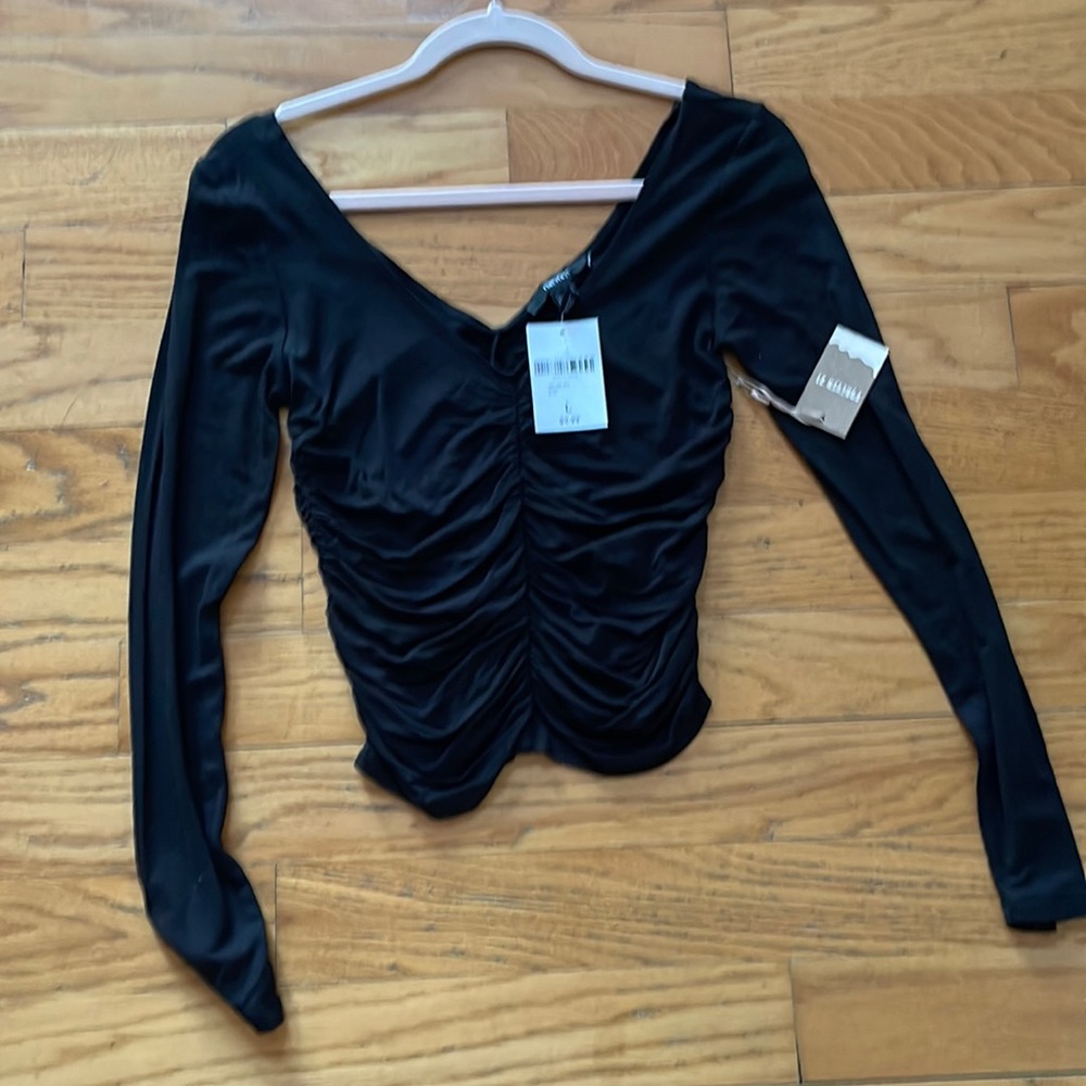 Black V-neck long sleeve top